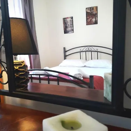 The Azeroth House - 3 Bedroom Apartment Zakynthos Town