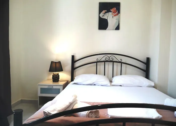 The Azeroth House - 3 Bedroom *